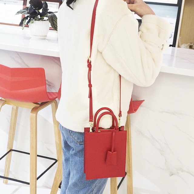 2021年周末批發(fā)定制女士迷你單肩手袋